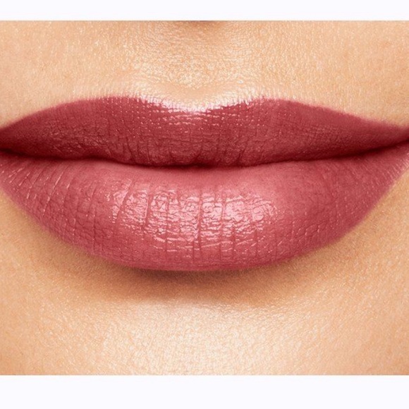 Mary Kay Gel Semi-Matte Lipstick MAUVE MOMENT - Picture 3 of 5